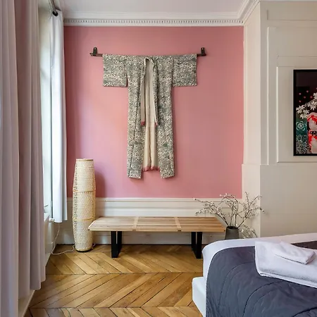 Daire Curiosite - Furnished Apartment - Downtown Lyon *